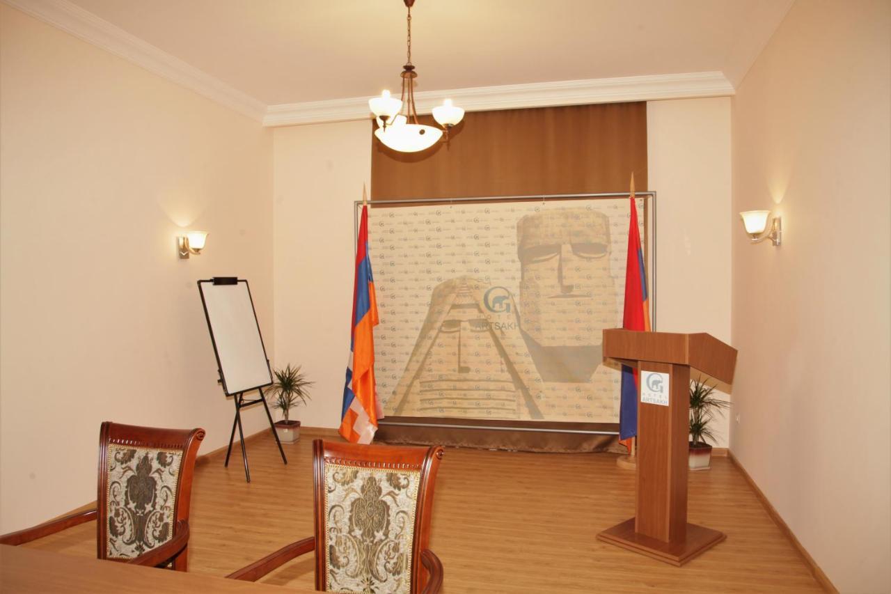 יירבאן Artsakh Hotel מראה חיצוני תמונה