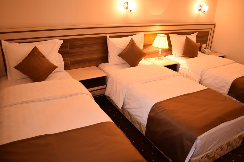 יירבאן Artsakh Hotel מראה חיצוני תמונה