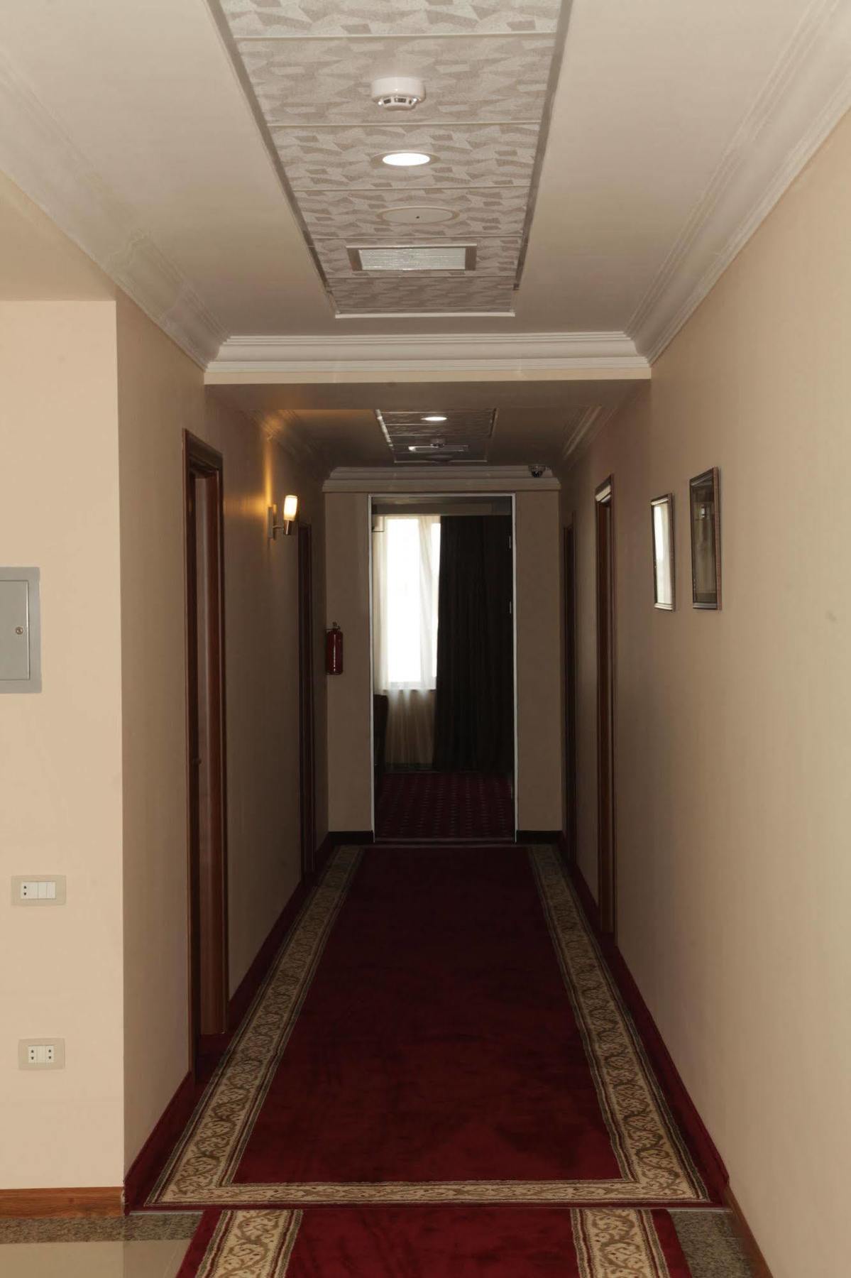 יירבאן Artsakh Hotel מראה חיצוני תמונה